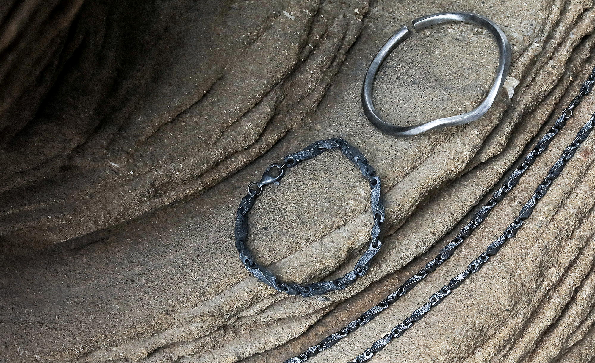 Schmuck für Männer – Klar. Stark. Für Dich gemacht.