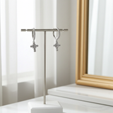 ALAINA Silber Kreuz Ohrringe aus 925er Sterlingsilber - Zirkonia-Pavé