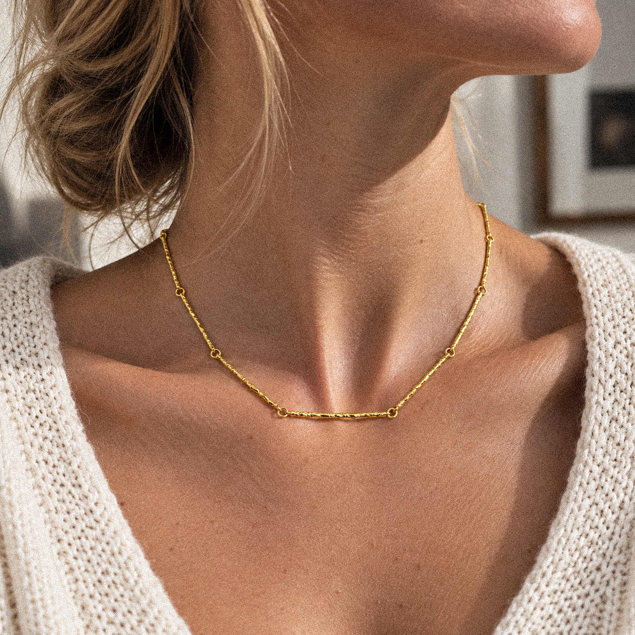 ALORA Baumzweig Halskette aus 925 Silber in Gold