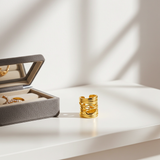 HORTENSIA Ultra wide ear clip in gold
