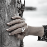 Bague hipster MEROY en argent avec trou, métal en fusion