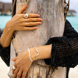 Jonc/bracelet IWA S925 avec contour abstrait